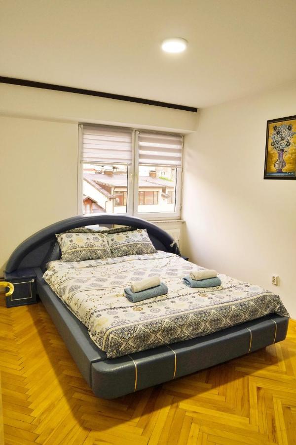 Vijecnica View 2Bdr Apartment With Balcony - Best Location Sarajevo Exterior foto